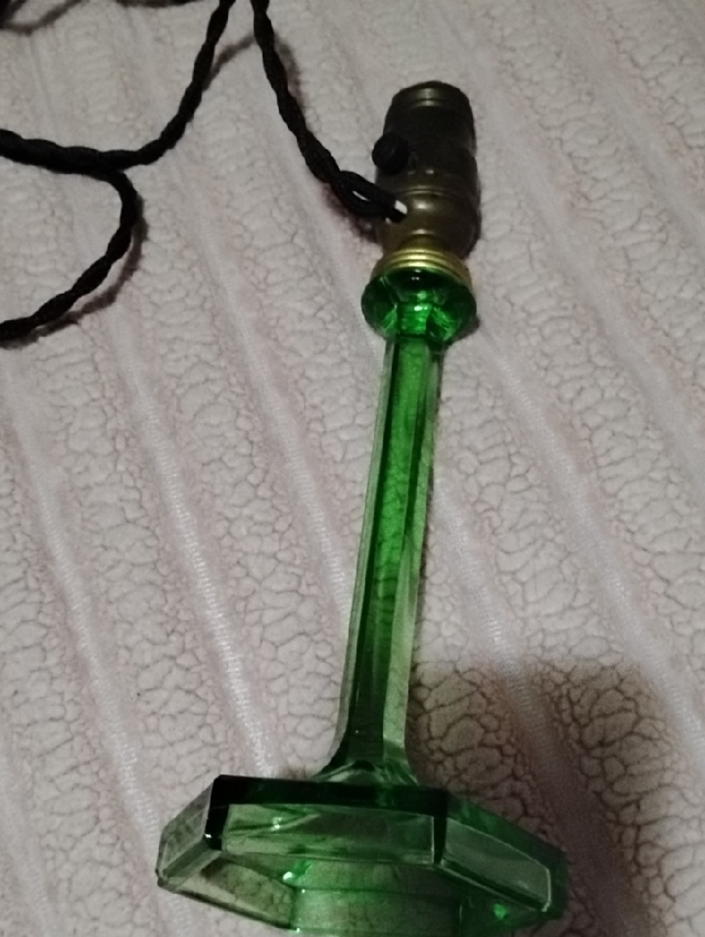 Indiana Glass Tea Room Uranium Glass Lamp Circa 1920's 1930's